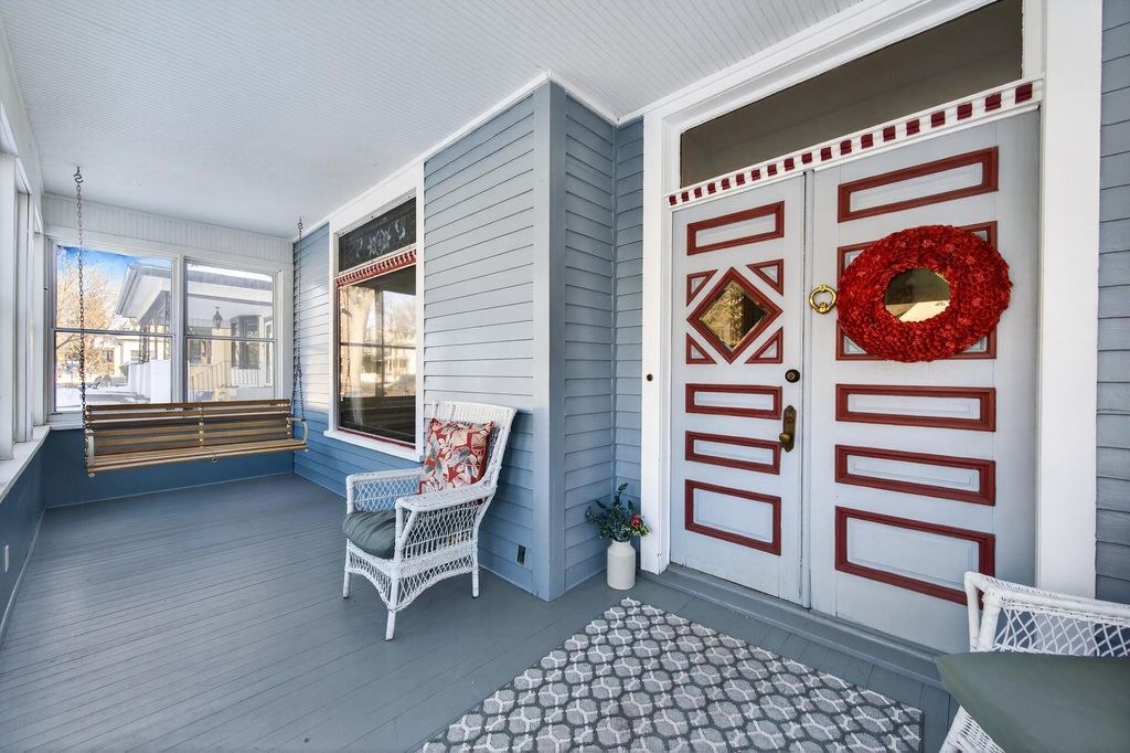 Photo of 1970 Selby Avenue, Saint Paul, MN 55104 (MLS # 7026551)