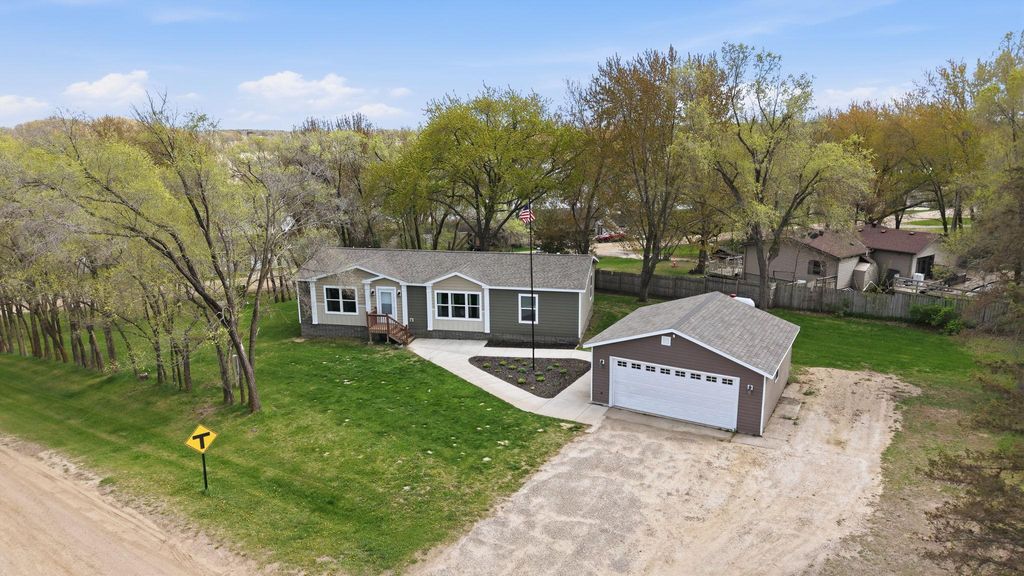 Photo of 335 146th Street, South Haven, MN 55382 (MLS # 7063589)