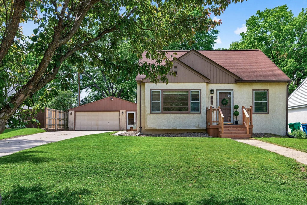 Photo of 3255 Drew Avenue N, Robbinsdale, MN 55422 (MLS # 7088075)