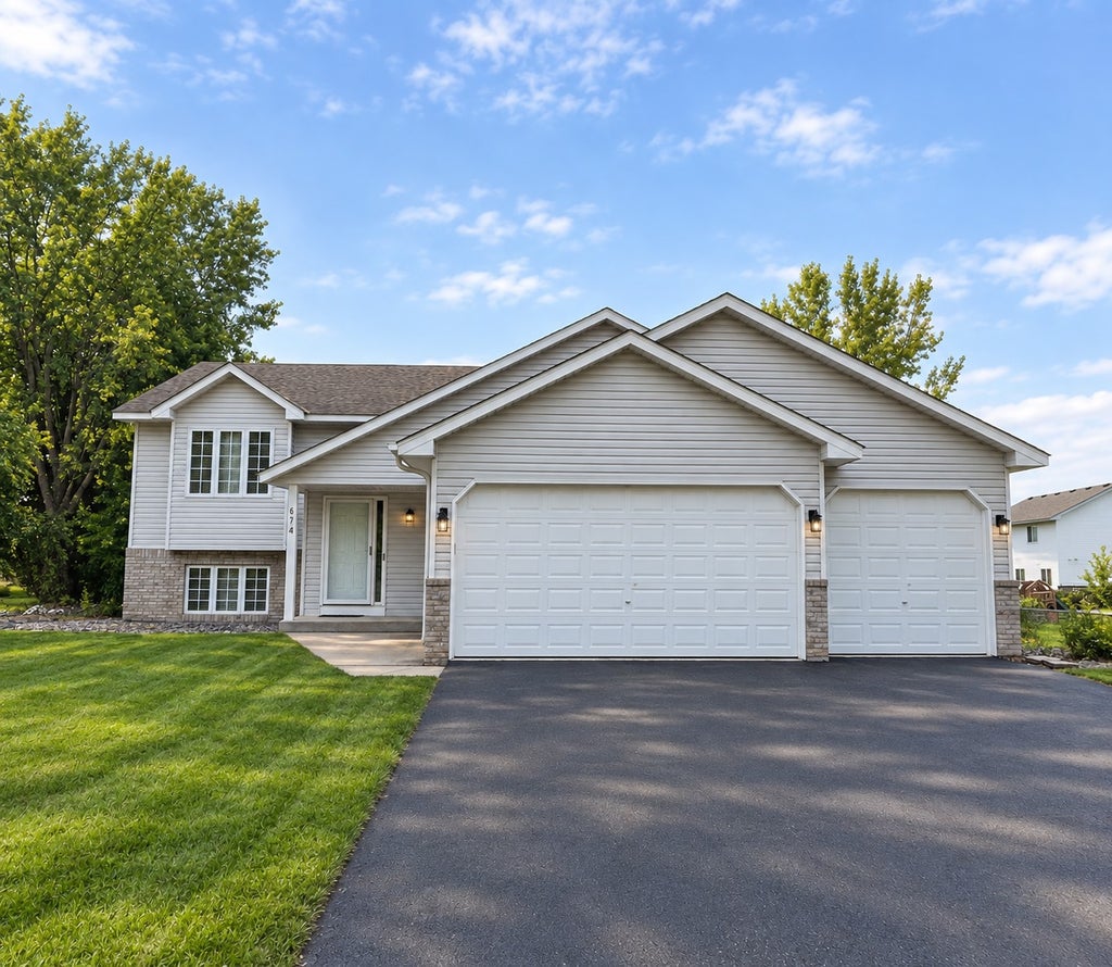 Photo of 674 Lois Lane, Lino Lakes, MN 55014 (MLS # 7150417)