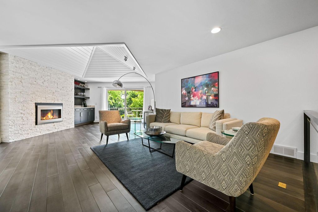 Photo of 6102 Waterford Court S, Edina, MN 55436 (MLS # 6810555)