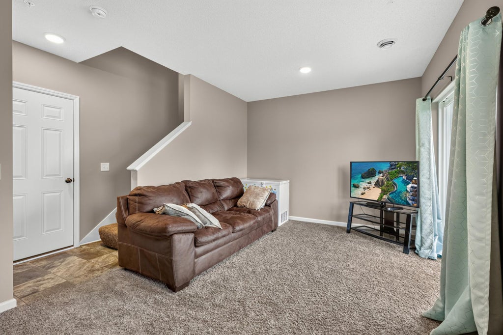 Photo of 1671 Windigo Lane, Shakopee, MN 55379 (MLS # 7148298)