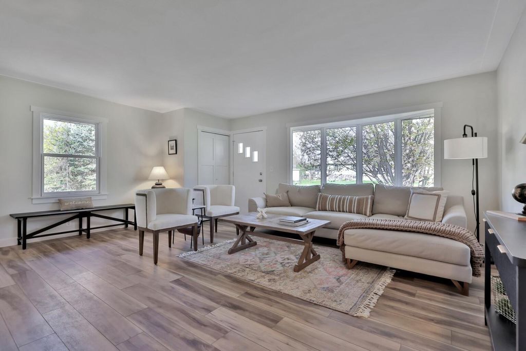 Photo of 2189 Long Lake Road, New Brighton, MN 55112 (MLS # 7057755)