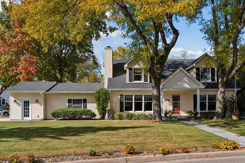 5041 Wood Avenue White Bear Lake MN 55110