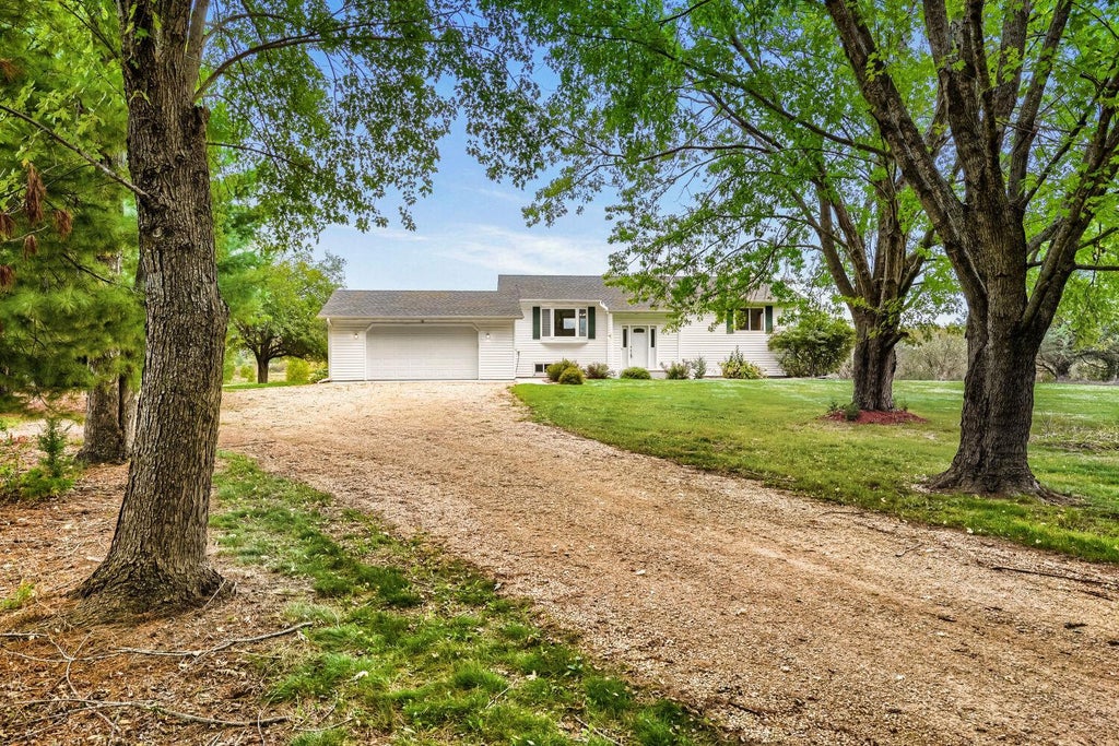 Photo of 18335 Imperial Avenue N, Forest Lake, MN 55025 (MLS # 7151423)