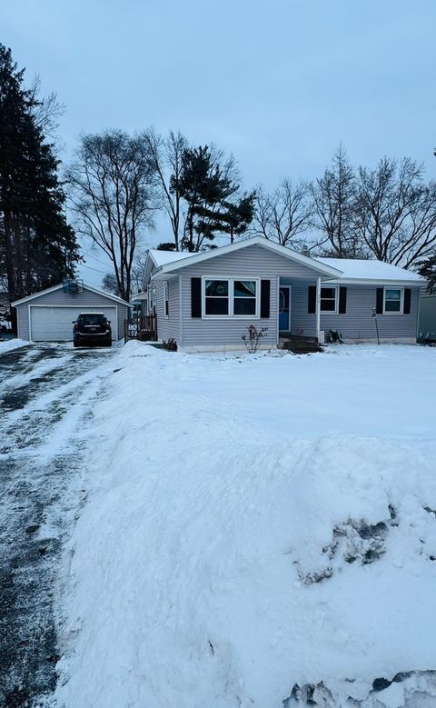 375 Lark Avenue Maplewood MN 55117