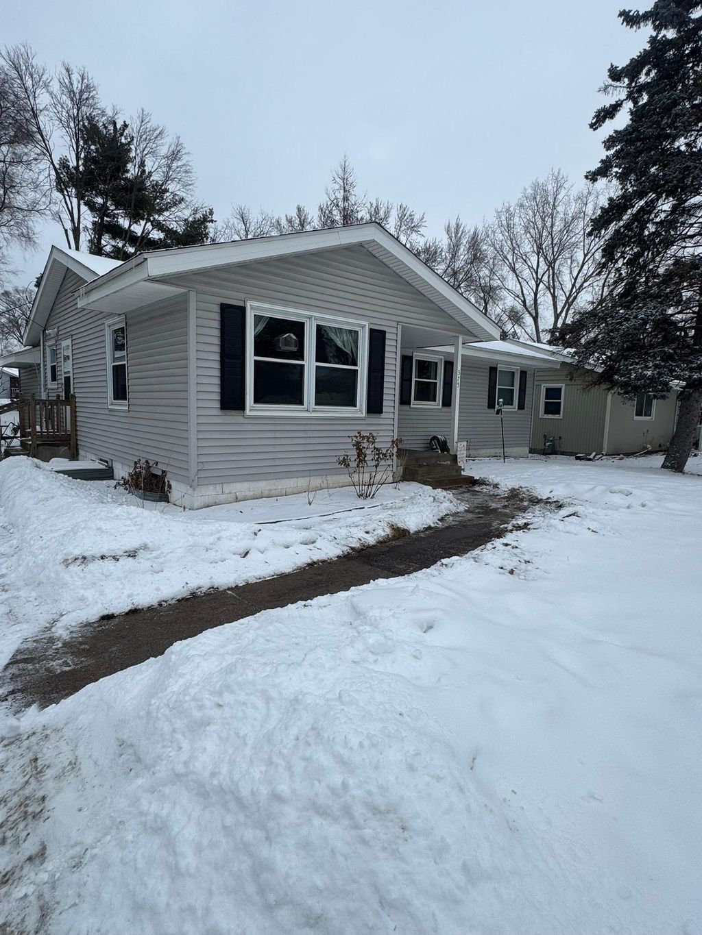 Photo of 375 Lark Avenue, Maplewood, MN 55117 (MLS # 7016931)
