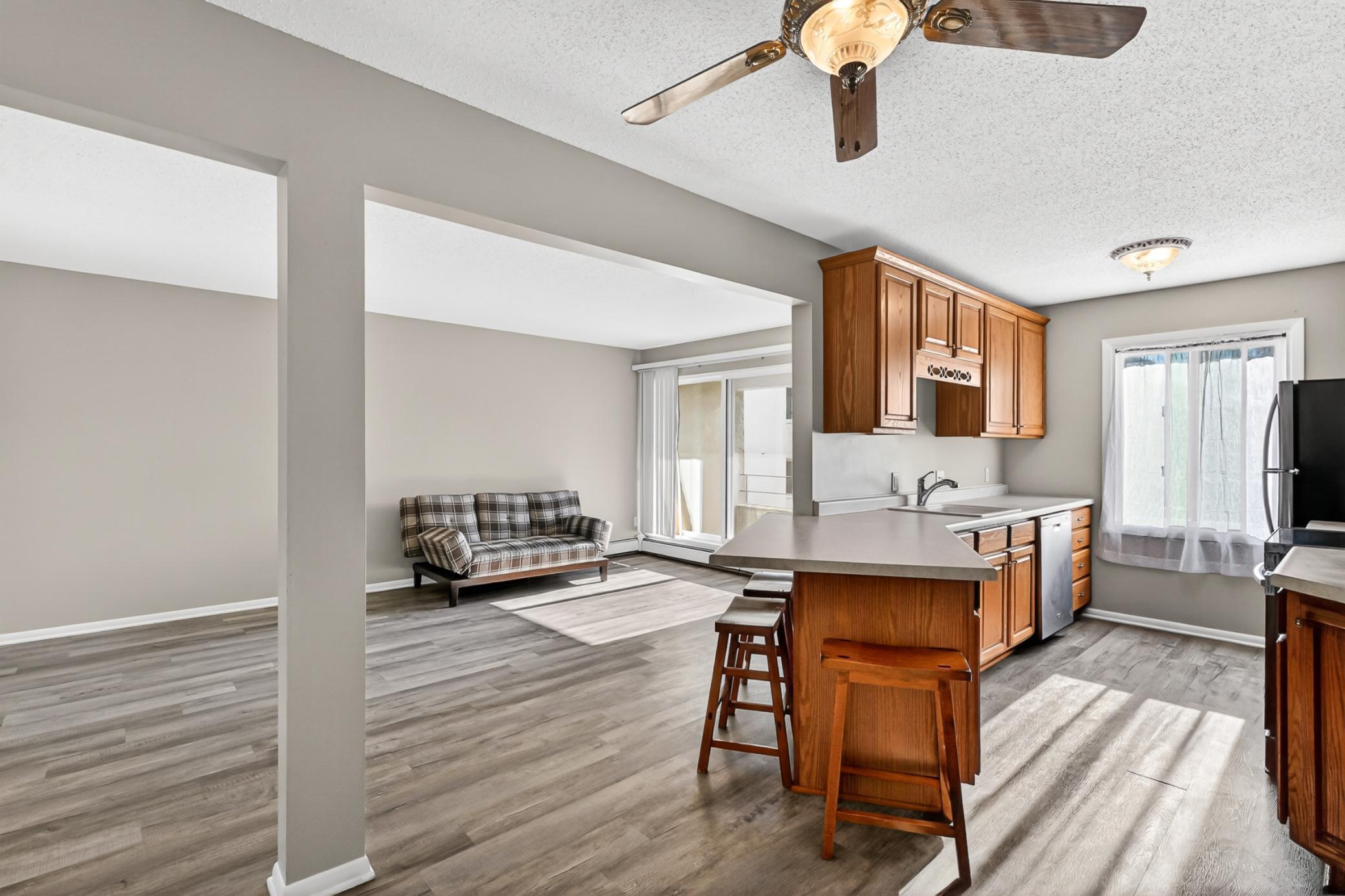 1923 Viking Drive NW 24