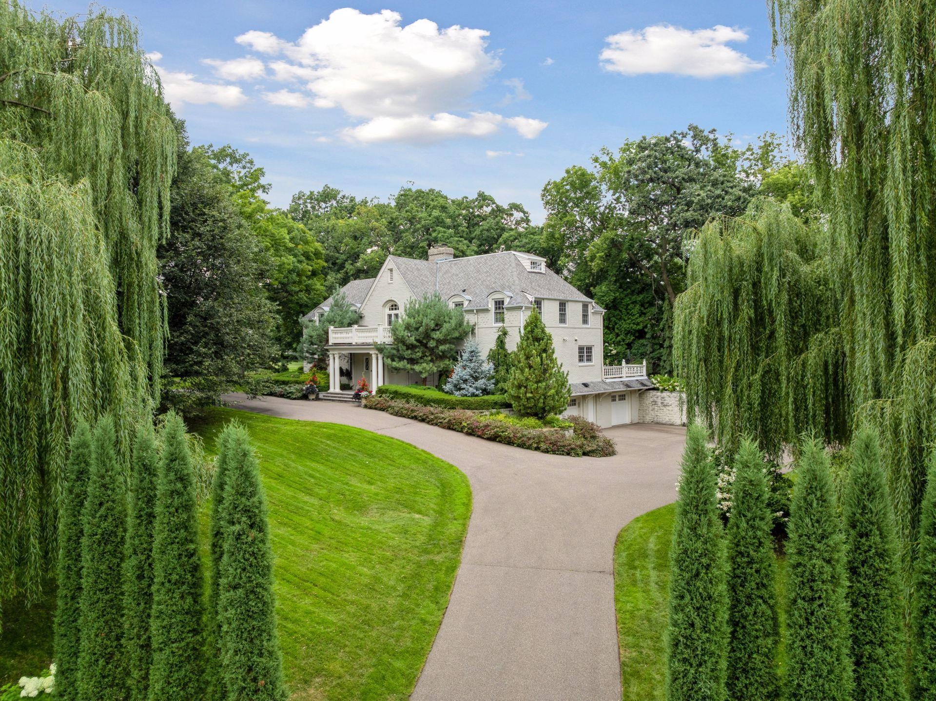 12 Merilane Avenue