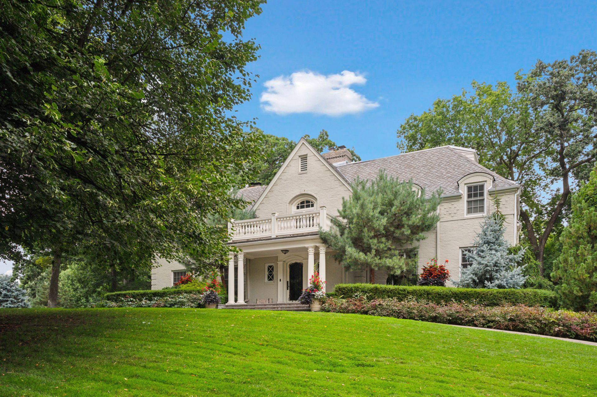 12 Merilane Avenue