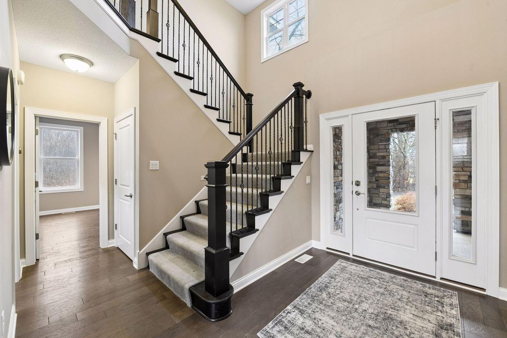 Photo of 16571 Reeder Ridge, Eden Prairie, MN 55347 (MLS # 7016719)