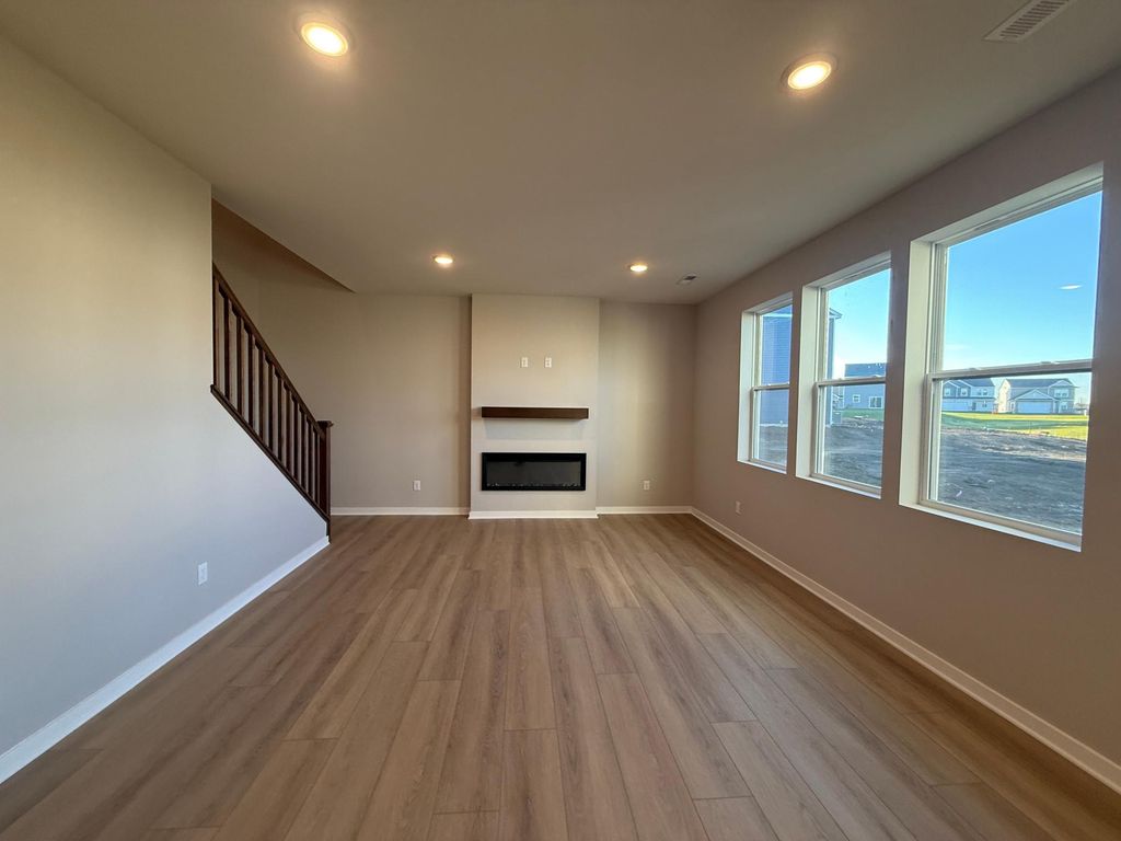 Photo of 15041 Athenry Bay, Rosemount, MN 55068 (MLS # 6821163)