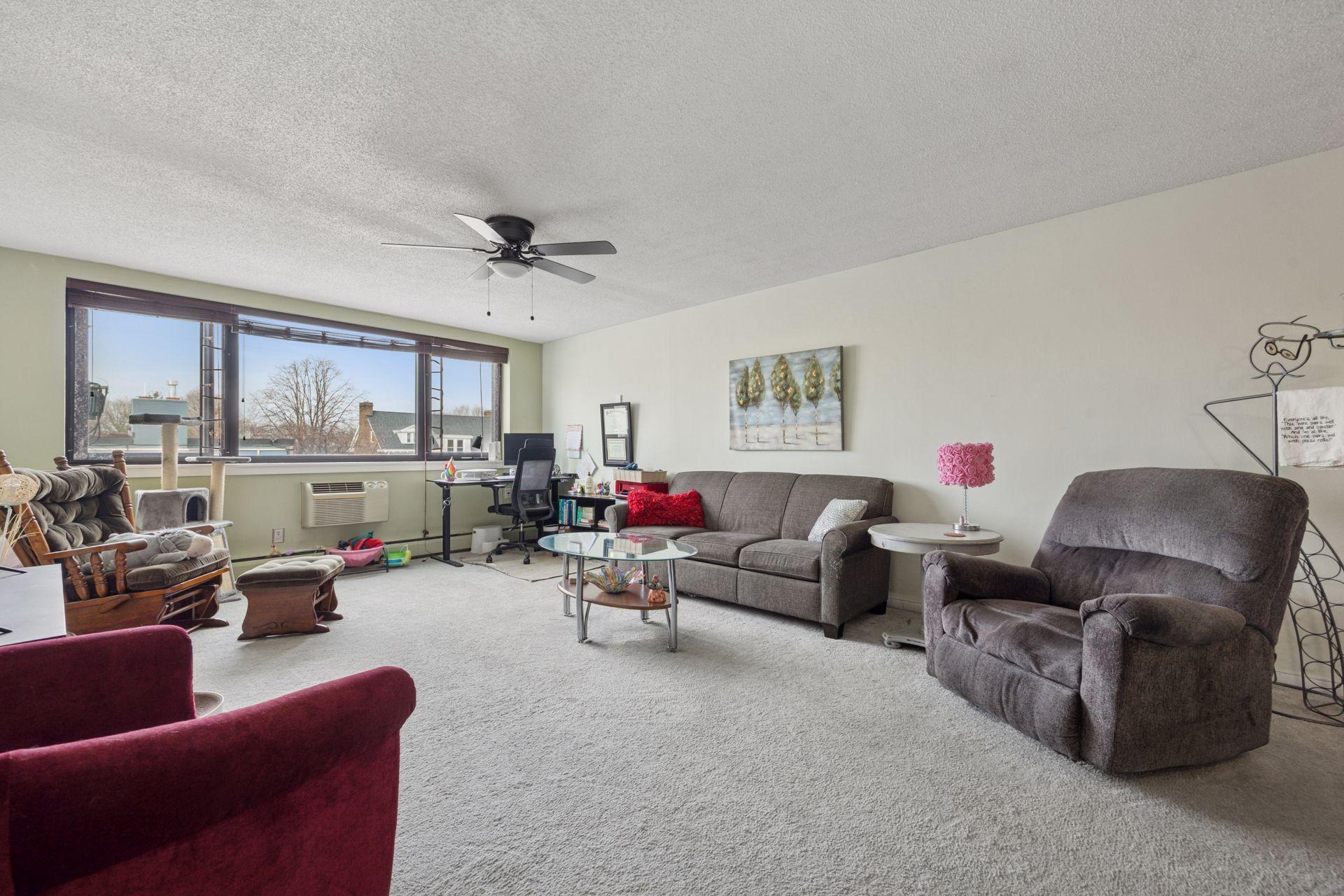 2500 Blaisdell Avenue 306