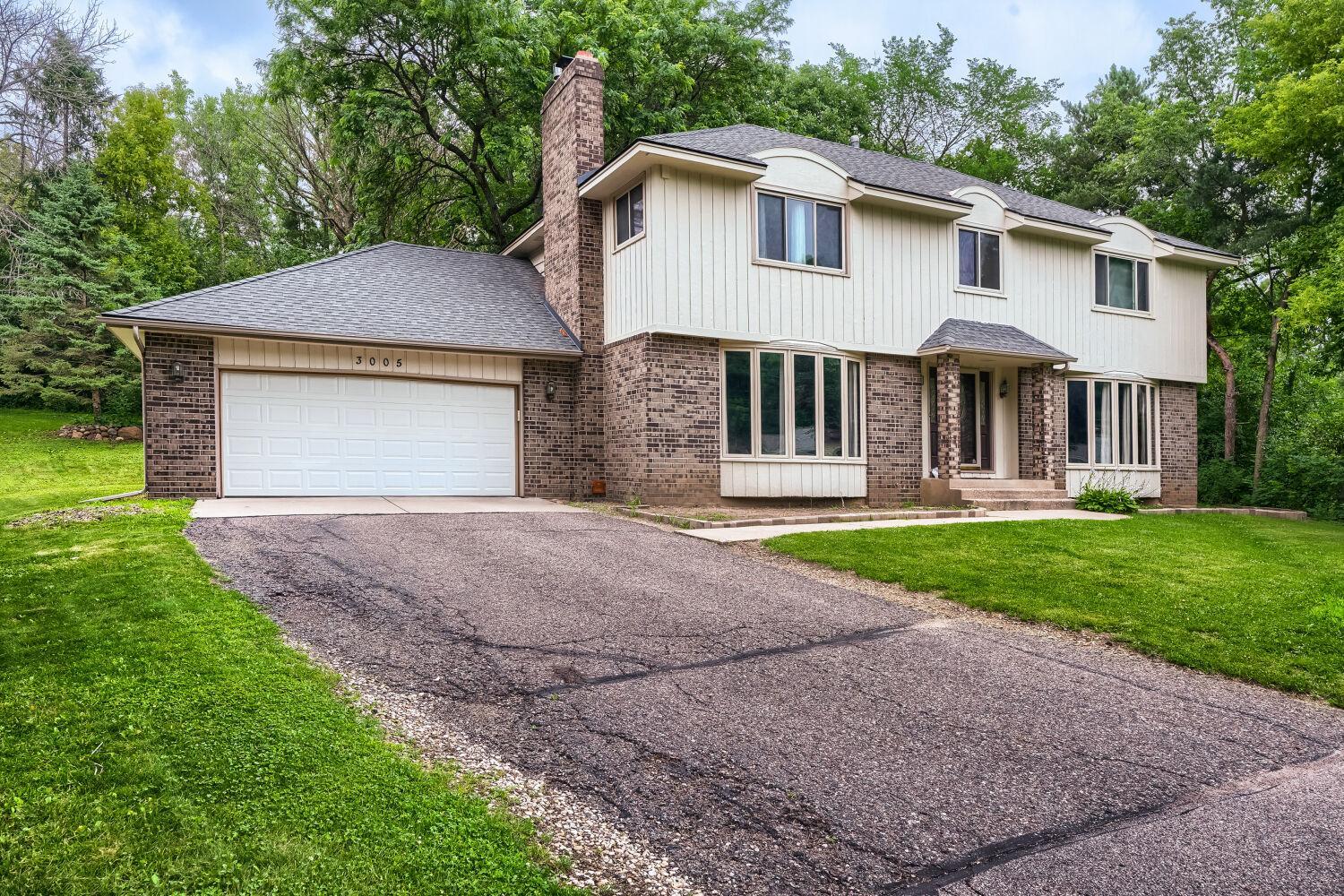 3005 Carlsbad Court
