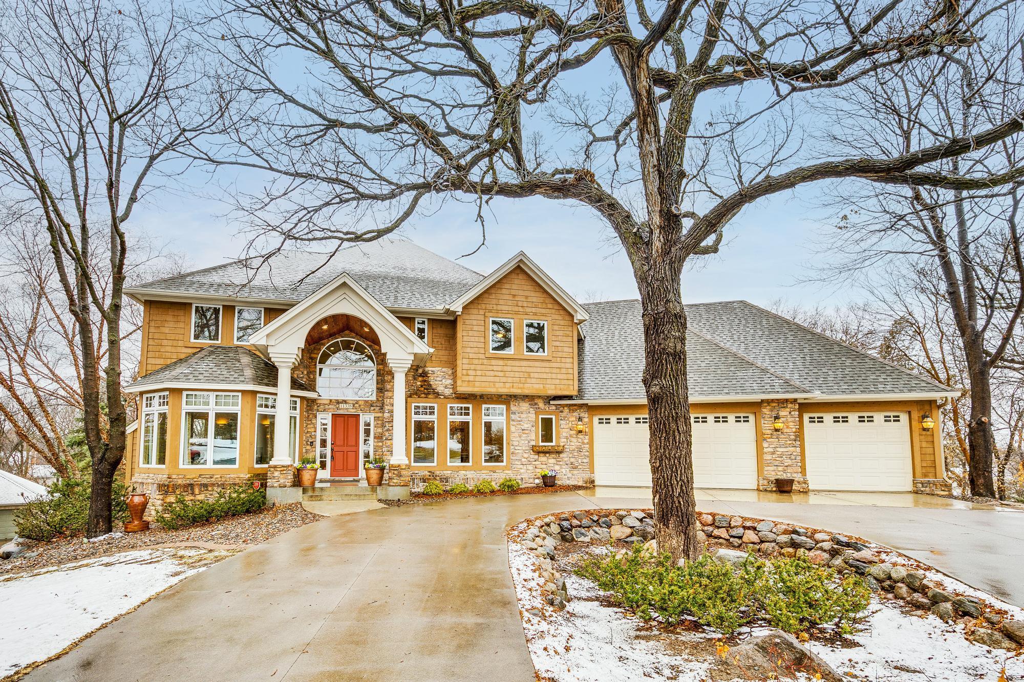 11338 Hawk High Court