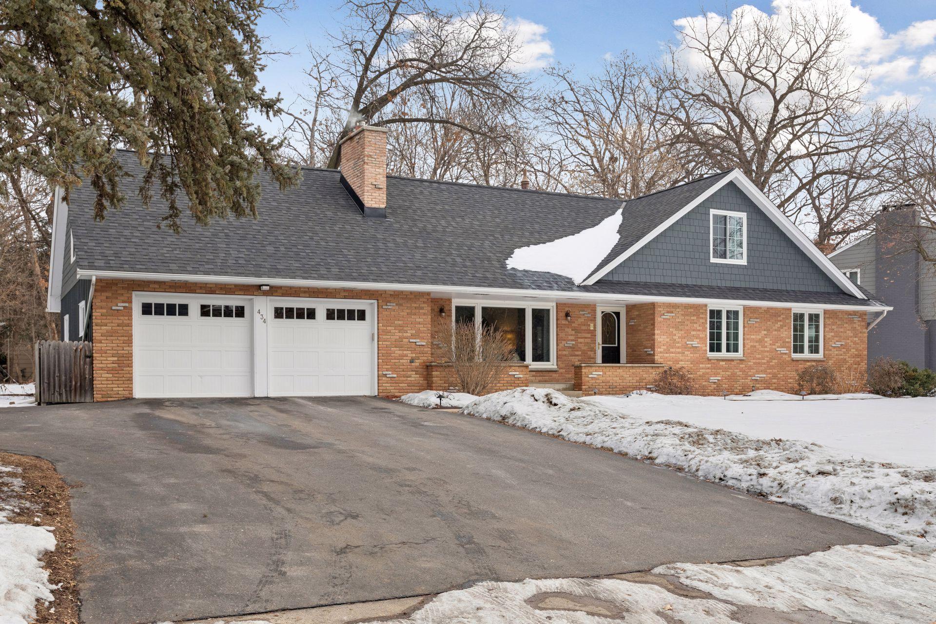 434 Yosemite Avenue N