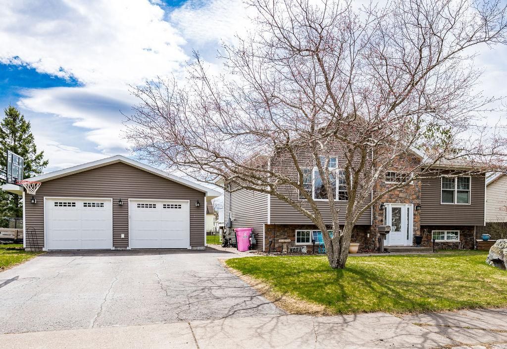 Photo of 412 Agate Street, Cloquet, MN 55720 (MLS # 7072109)