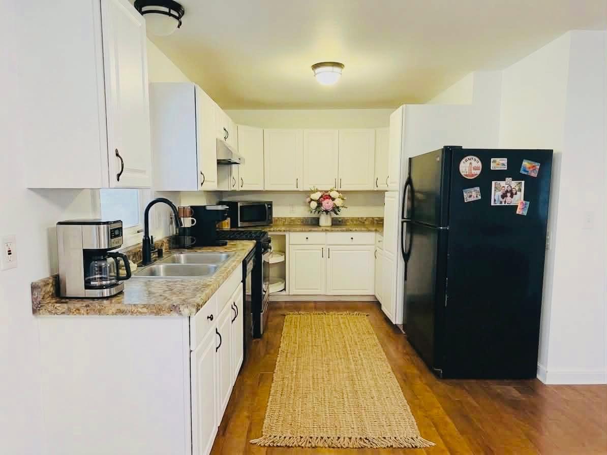 1730 California Avenue E