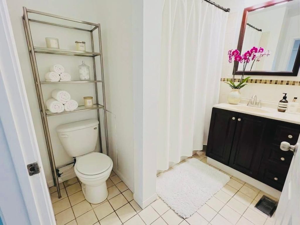 Photo of 1730 California Avenue E, Saint Paul, MN 55106 (MLS # 7057004)