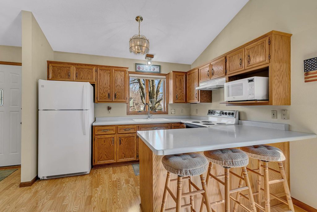 Photo of 816 8th Street N, Sauk Rapids, MN 56379 (MLS # 7054095)