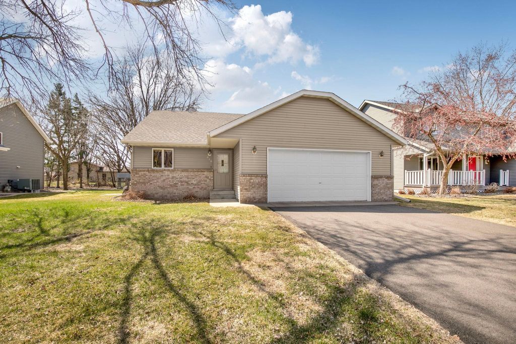 Photo of 816 8th Street N, Sauk Rapids, MN 56379 (MLS # 7054095)