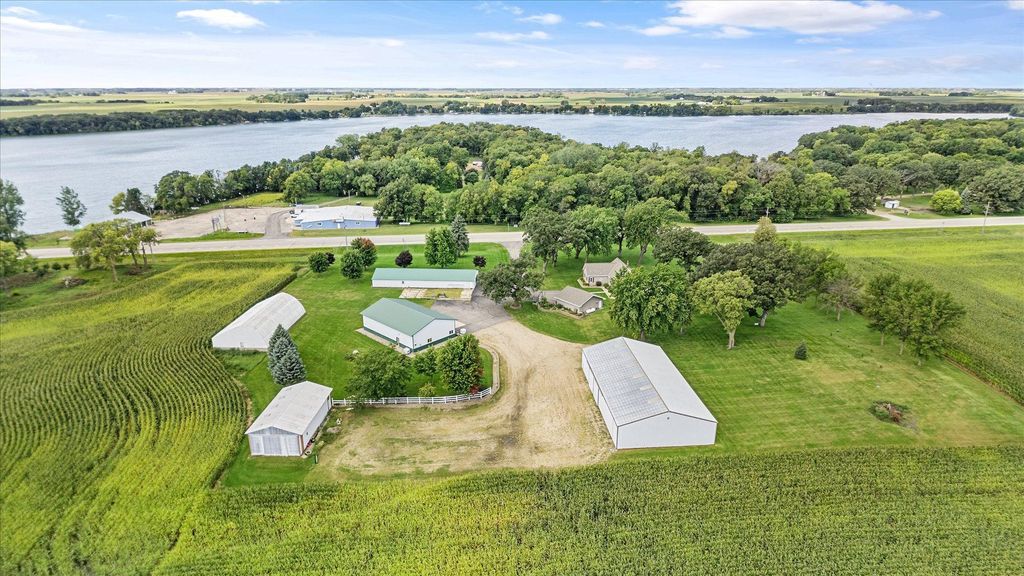 Photo of 11462 Highway 15, Brownton, MN 55312 (MLS # 7043429)