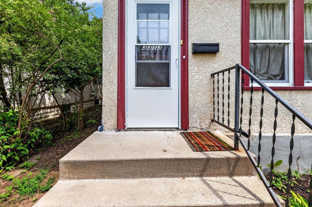 Photo of 3313 37th Avenue S, Minneapolis, MN 55406 (MLS # 7123729)