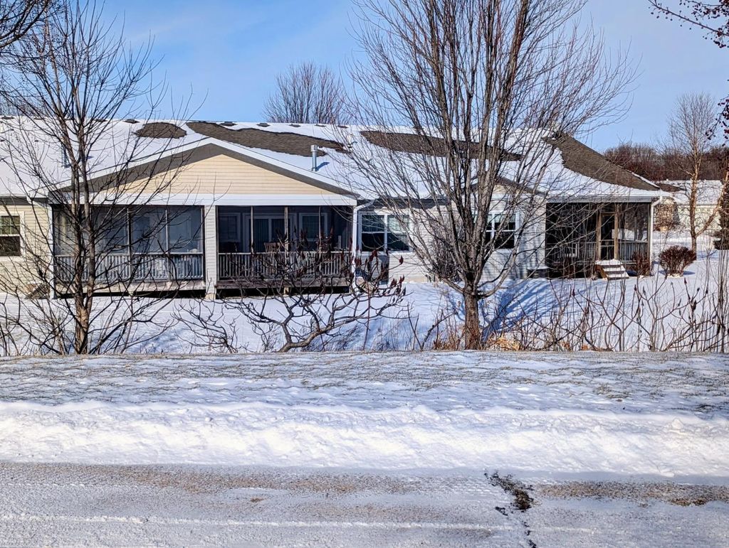 Photo of 955 Crossings Way, Delano, MN 55328 (MLS # 7010381)