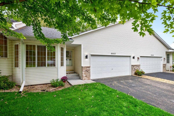 8002 MARSH RUN CT, ROCKFORD, MN 55373 - Image e080ef1bd5ac06103c8bf2b629b95c81/226122909