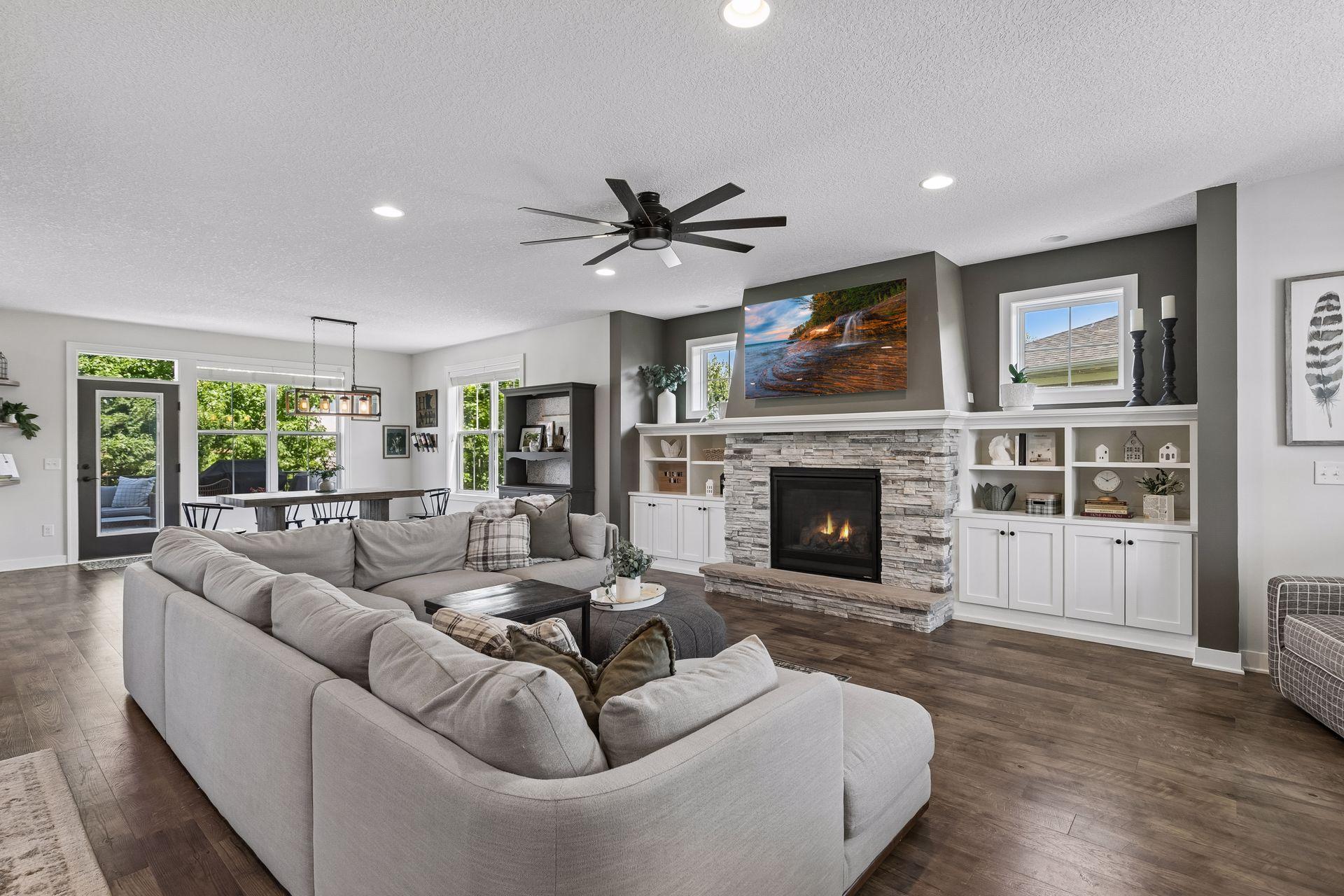 4163 Monarch Court