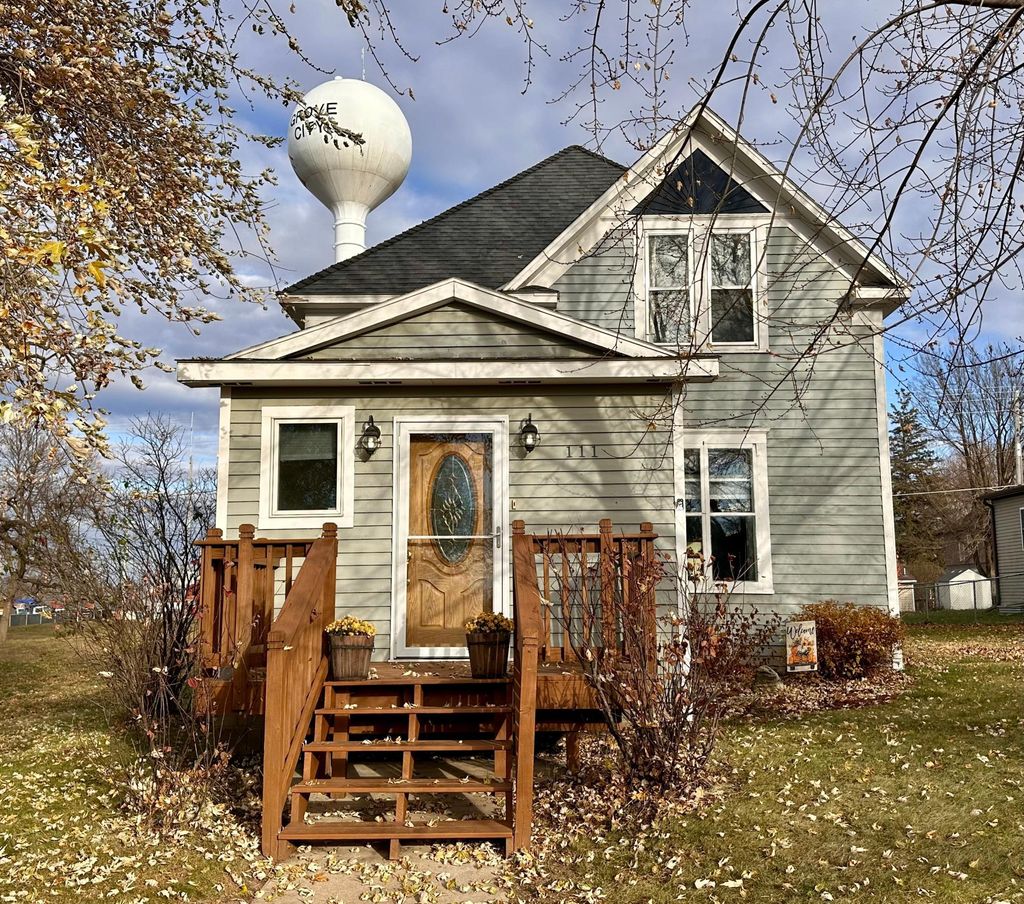 Photo of 111 4th Street S, Grove City, MN 56243 (MLS # 6821190)