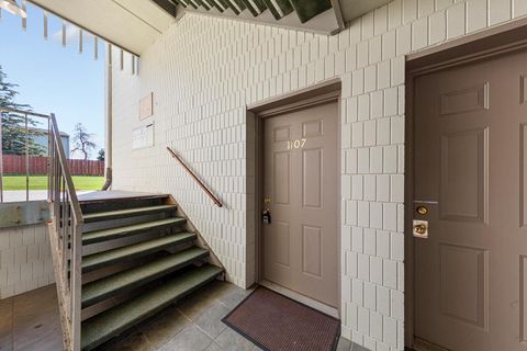 Photo of 1107 Highland Avenue, Northfield, MN 55057 (MLS # 6817227)