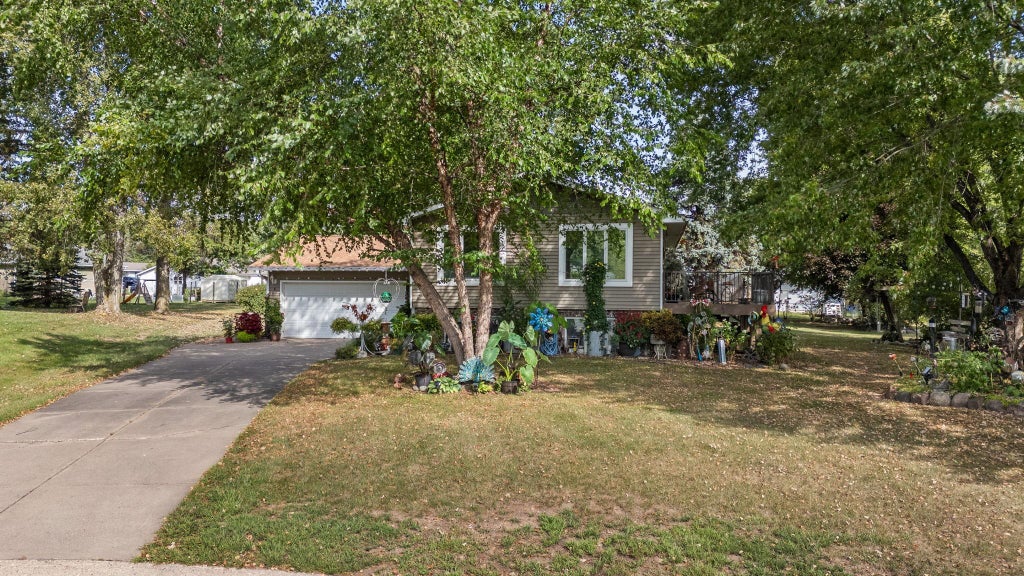 Photo of 110 Pine Circle, Somerset, WI 54025 (MLS # 7130378)