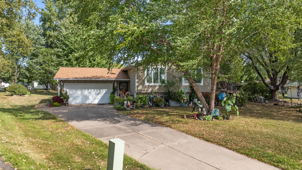Photo of 110 Pine Circle, Somerset, WI 54025 (MLS # 7130378)