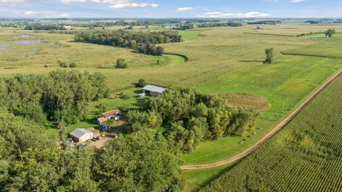 Photo of 19100 310th Street, Lanesburgh Twp, MN 56071 (MLS # 6773230)