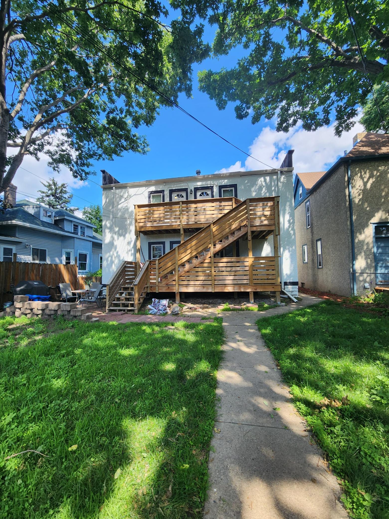 3128 Grand Avenue S 2