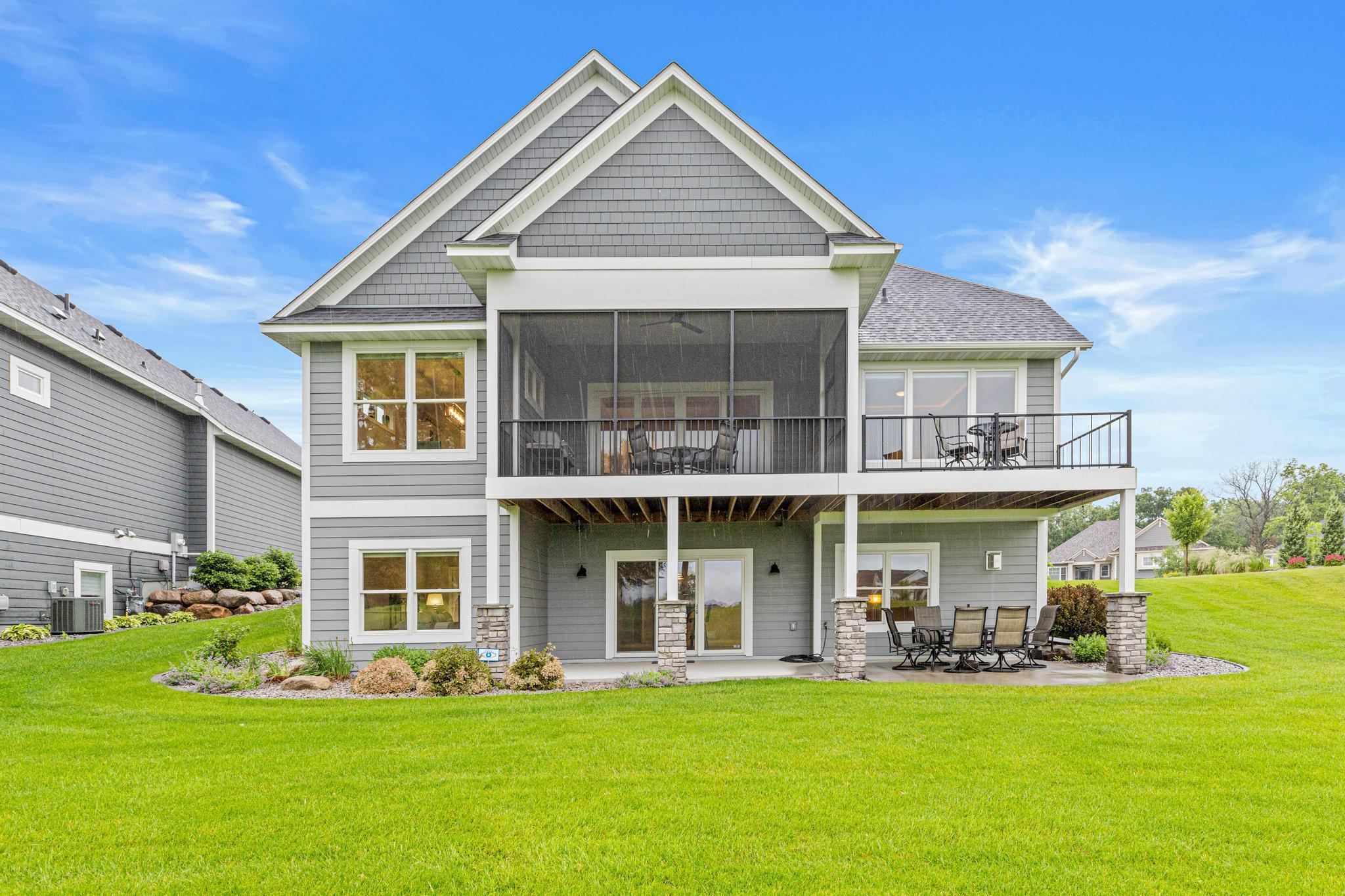 1920 Annika Drive N