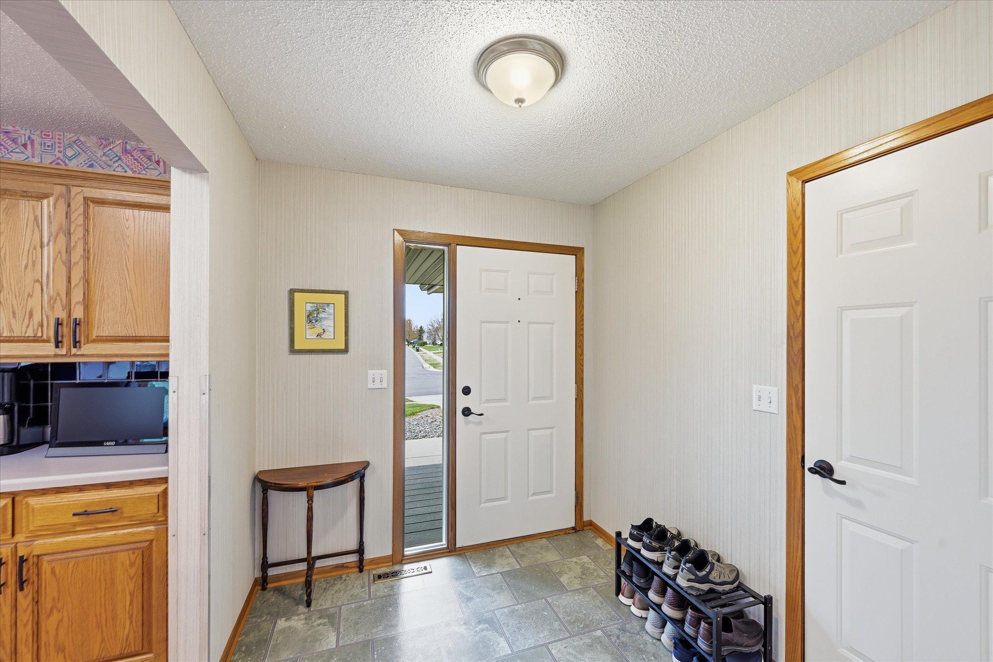 14435 Pineview Drive