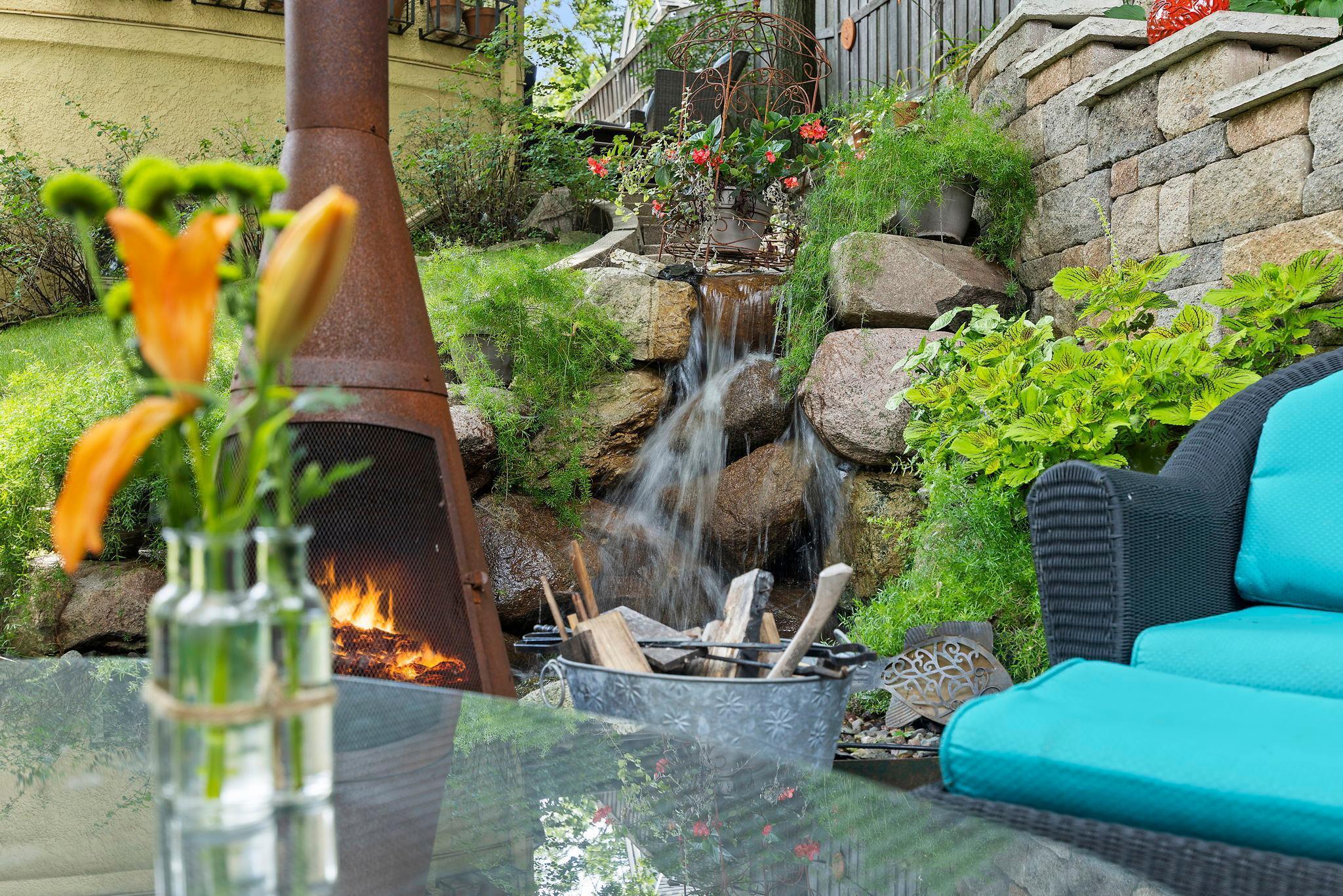 1204 Cedar Lake Road S