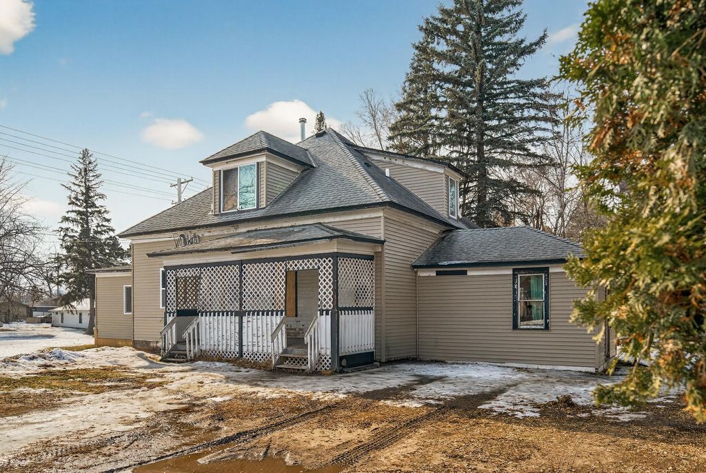 Photo of 602 3rd Street N, Princeton, MN 55371 (MLS # 7024363)