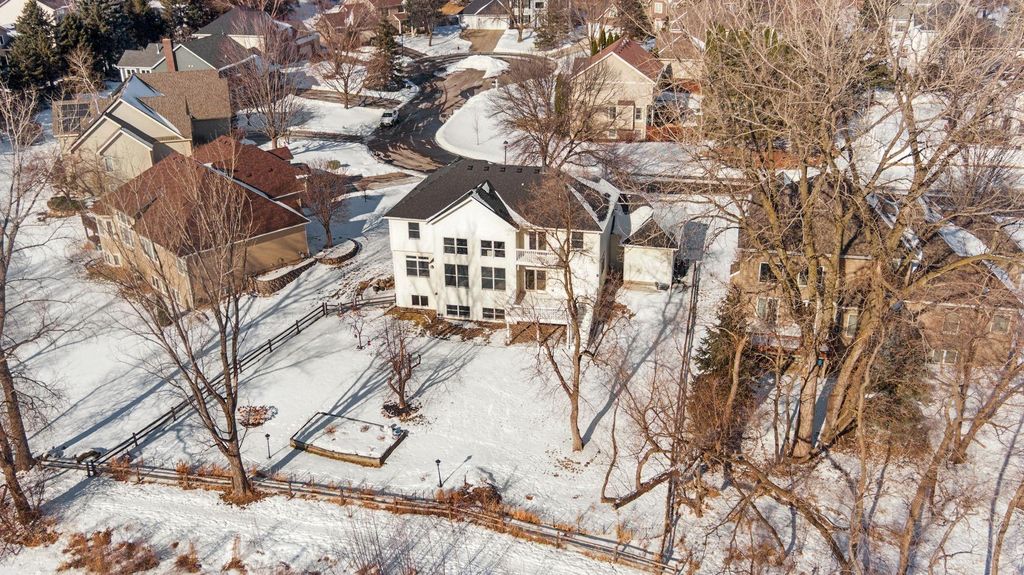 Photo of 1082 Tamberwood Court, Woodbury, MN 55125 (MLS # 7010631)