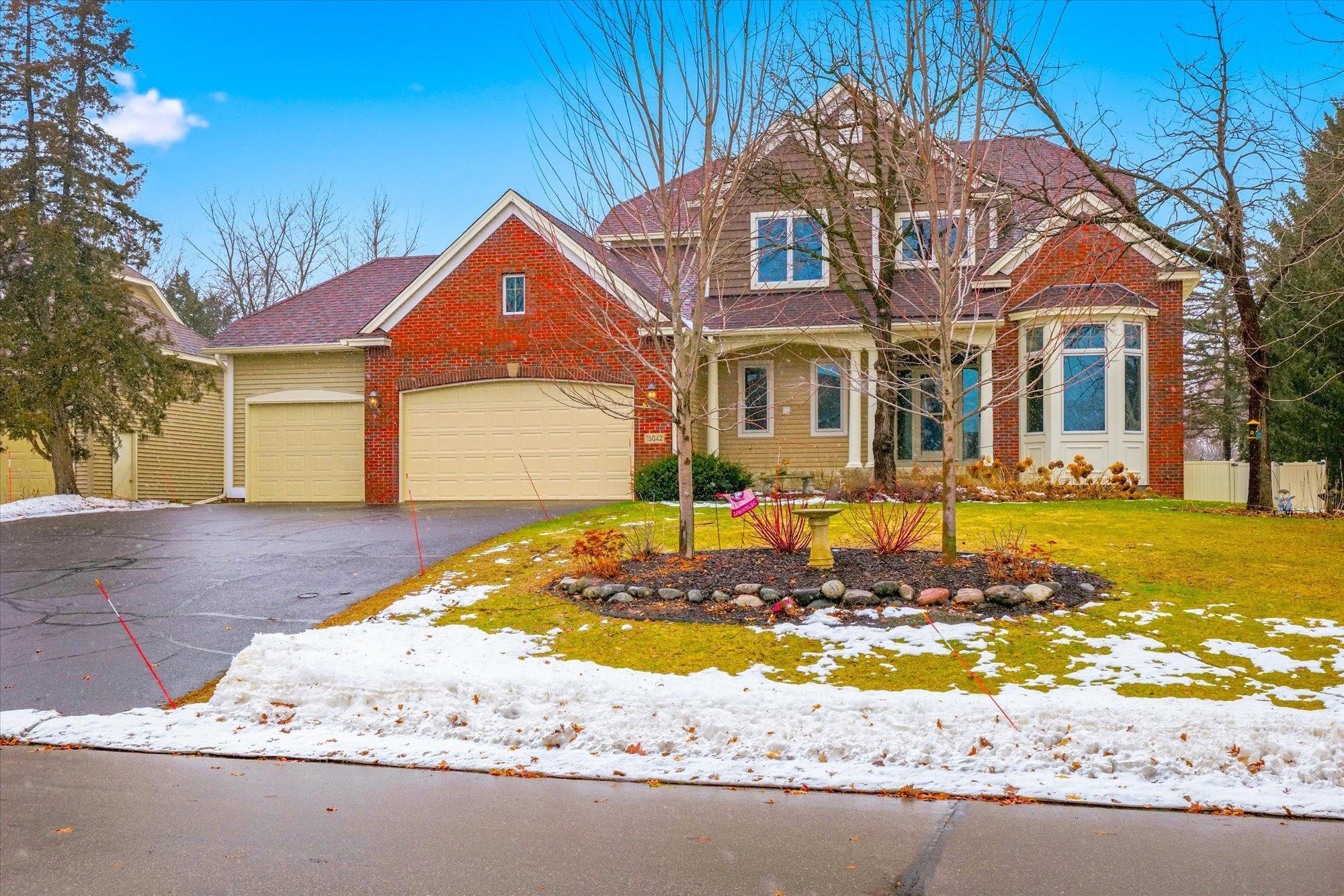 15042 Raven Street NW