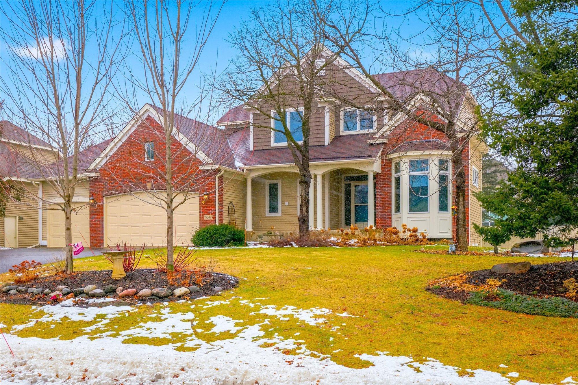 15042 Raven Street NW