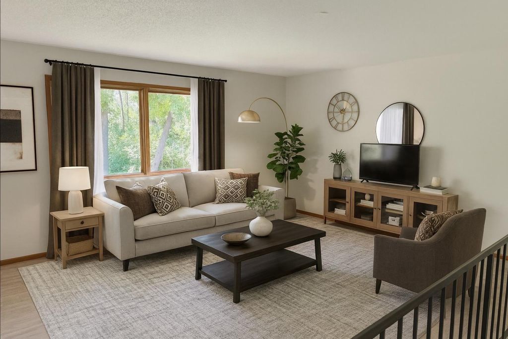 Photo of 5420/5422 Mallard Lne, Excelsior, MN 55331 (MLS # 7009146)