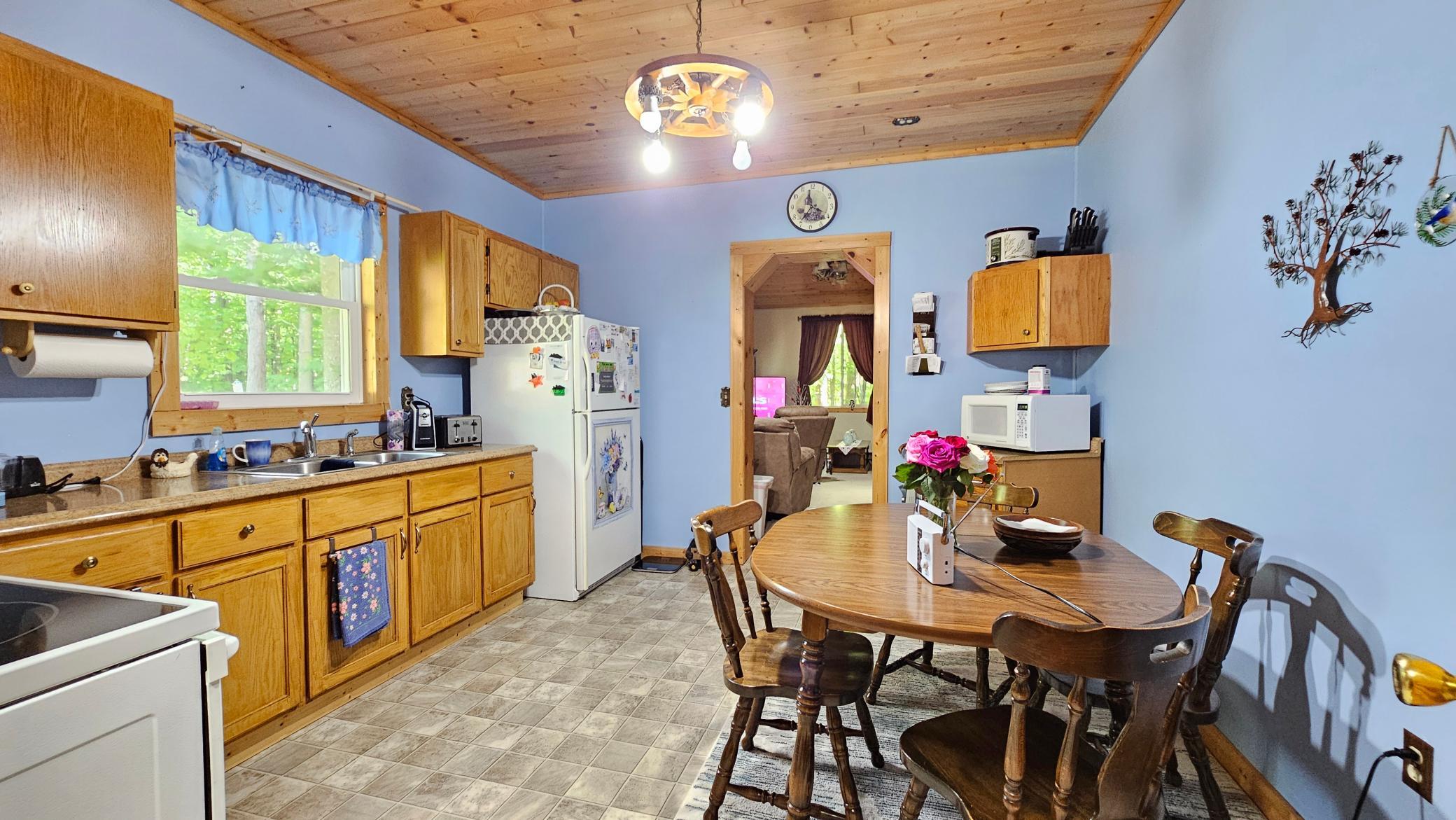 6444 Cougar Trail NW