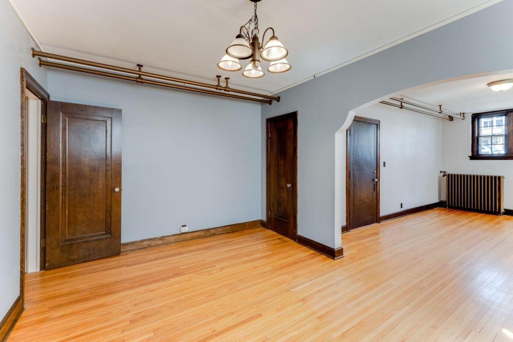 3406 Harriet Avenue 5