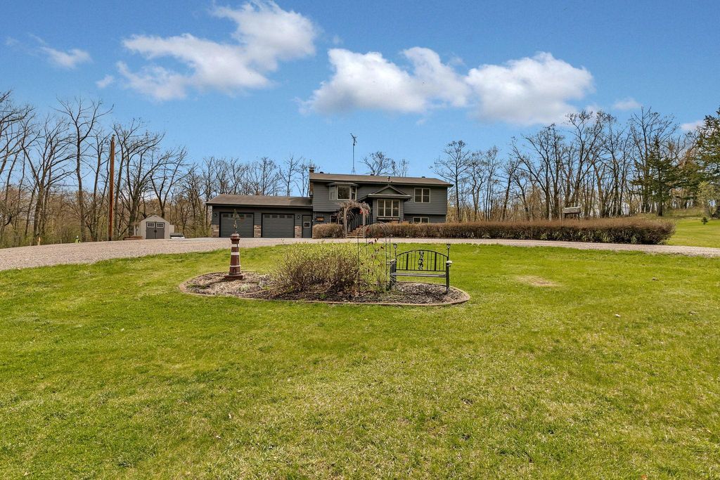 Photo of 32062 742nd Avenue, South Haven, MN 55382 (MLS # 7065967)