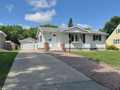 Photo of 225 N Hill Street, Marshall, MN 56258 (MLS # 7090151)