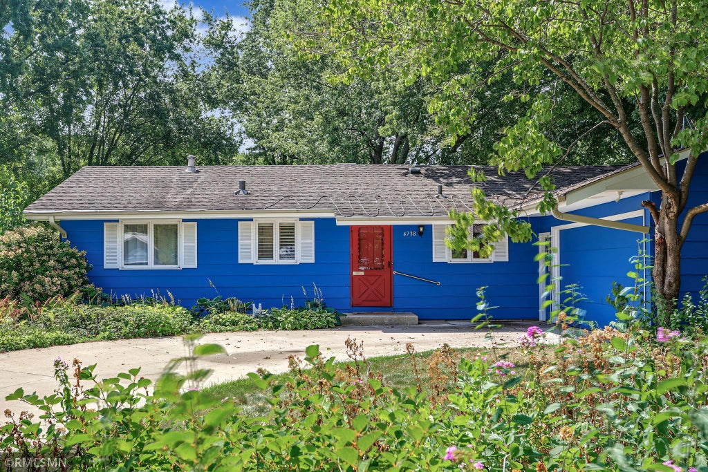 Photo of 4738 Decatur Place N, New Hope, MN 55428 (MLS # 7131641)