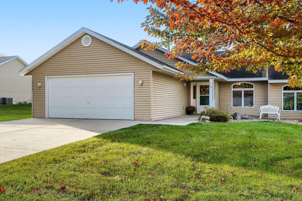 Photo of 1493 General Sieben Drive, Hastings, MN 55033 (MLS # 7161314)
